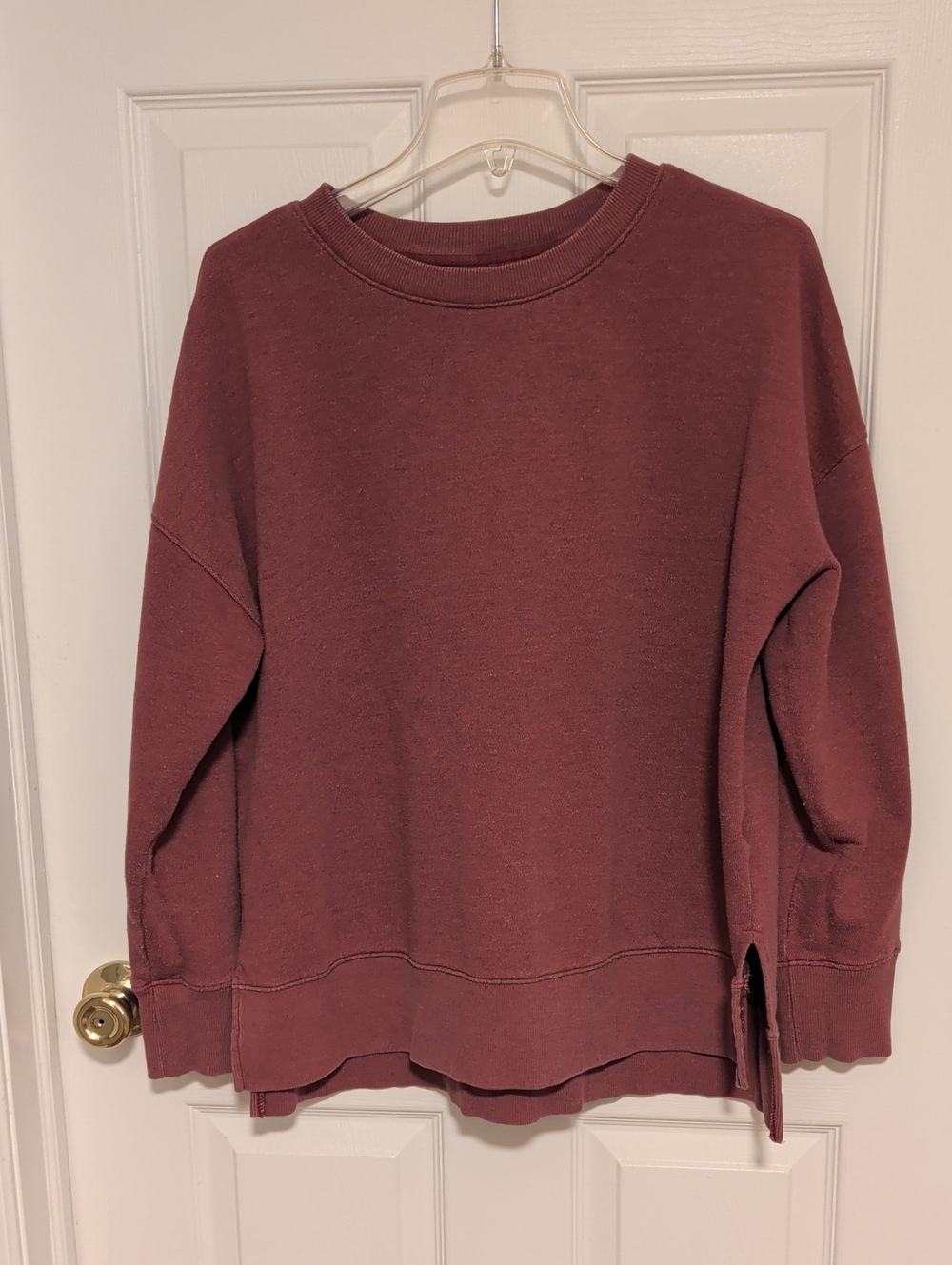 Time and Tru Relaxed Crewneck Sweater in Mauve